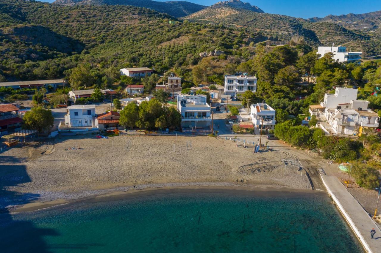 Beach Front Condo South Crete Kalí Liménesz Kültér fotó